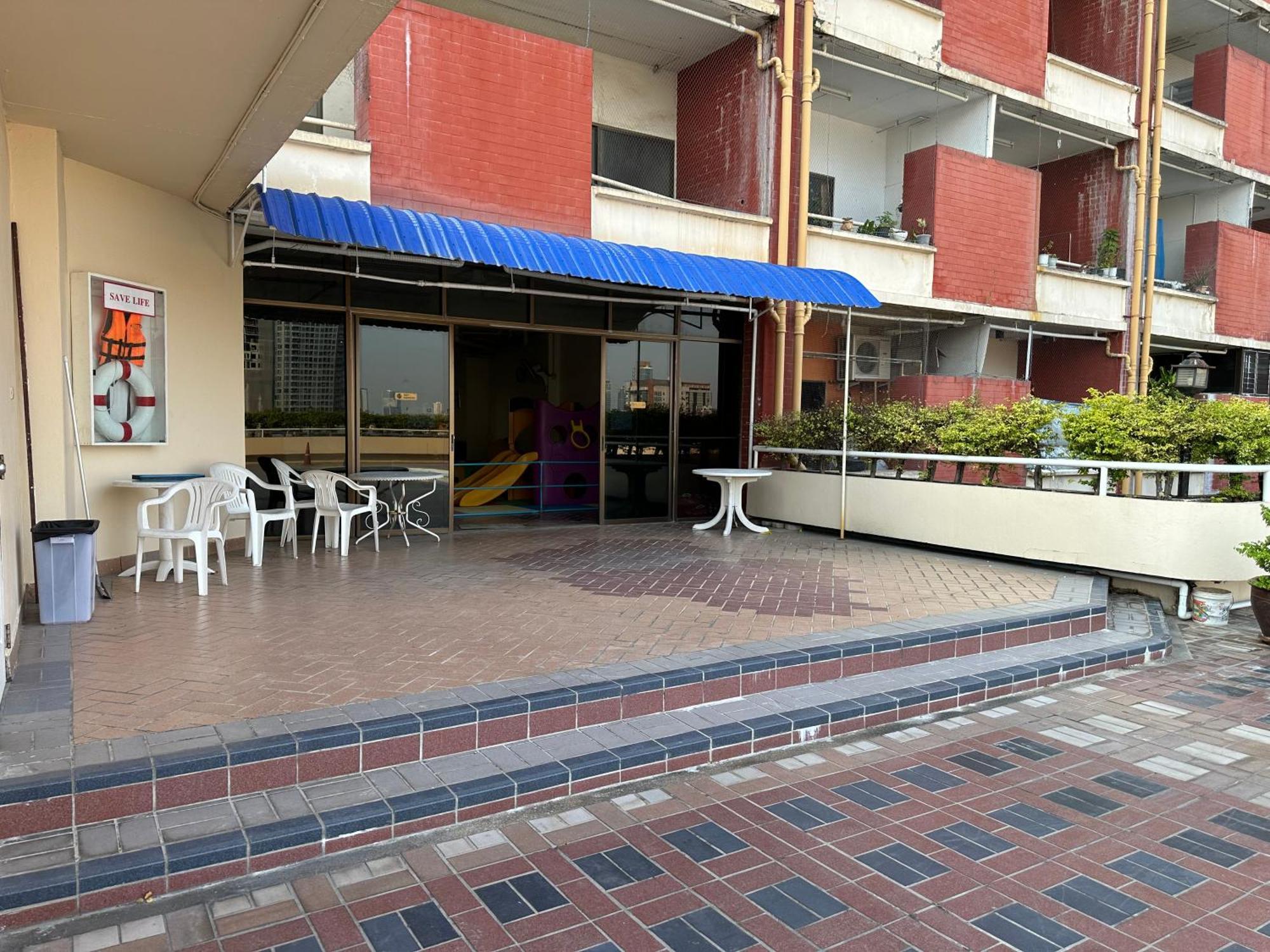 Country Complex Bangna Aparthotel Μπανγκόκ Εξωτερικό φωτογραφία