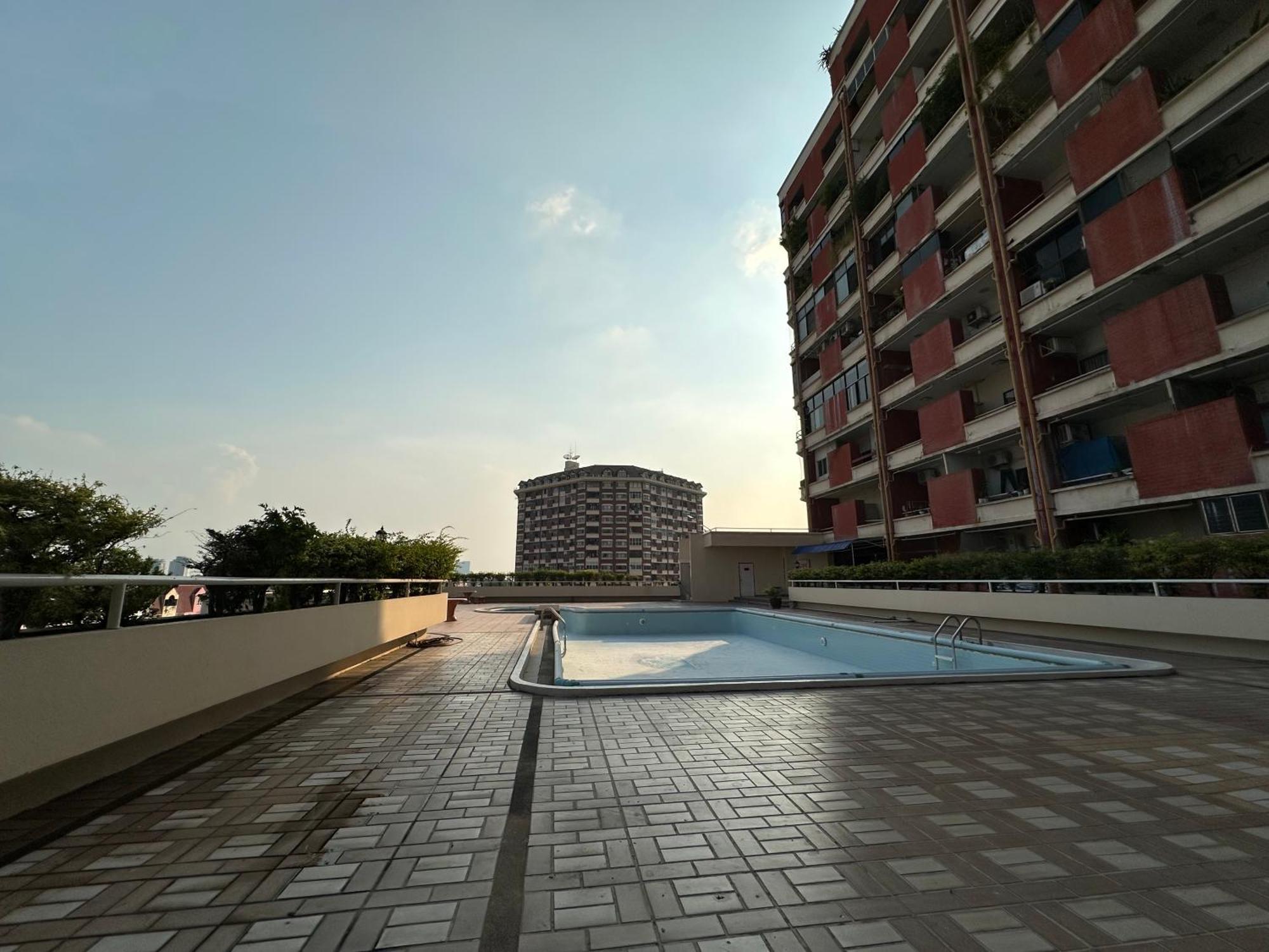 Country Complex Bangna Aparthotel Μπανγκόκ Εξωτερικό φωτογραφία